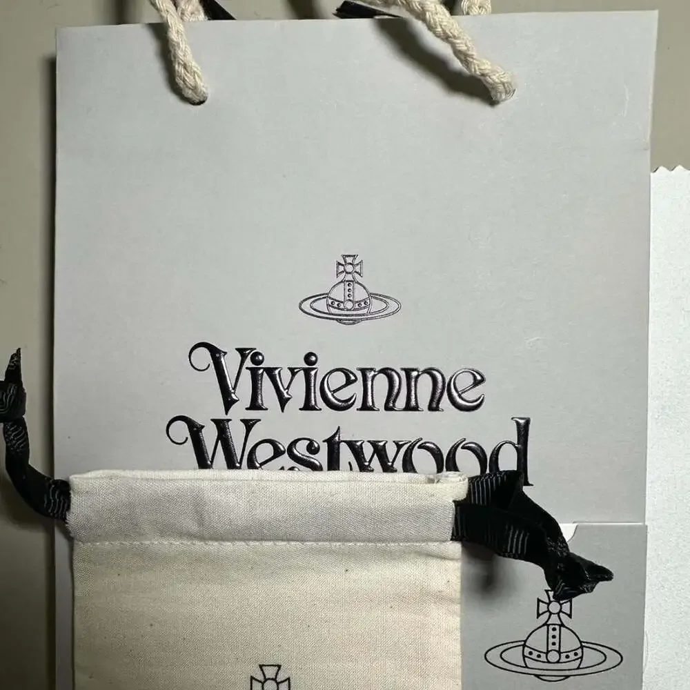 Silver Vivienne Westwood Necklace Silver B 123